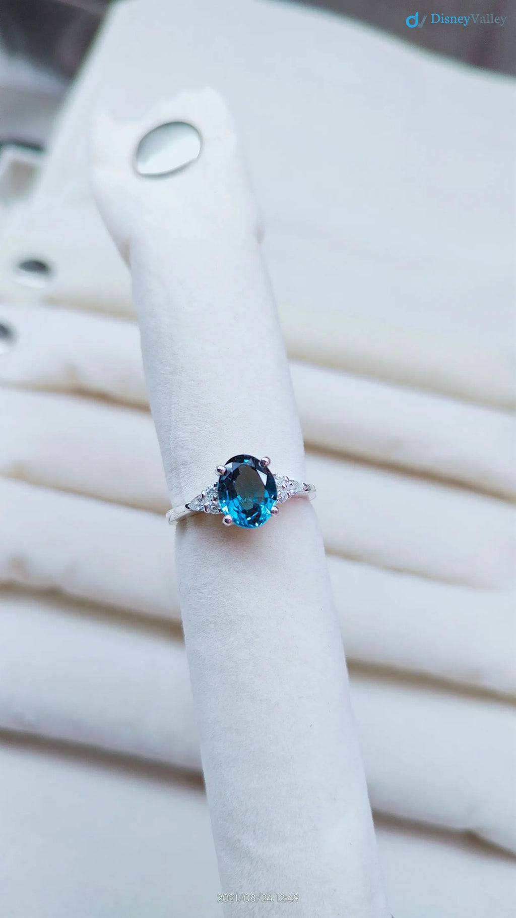 1.5 ct ocean blue vivid oval cut sapphire lab grown engagement ring - DisneyValley