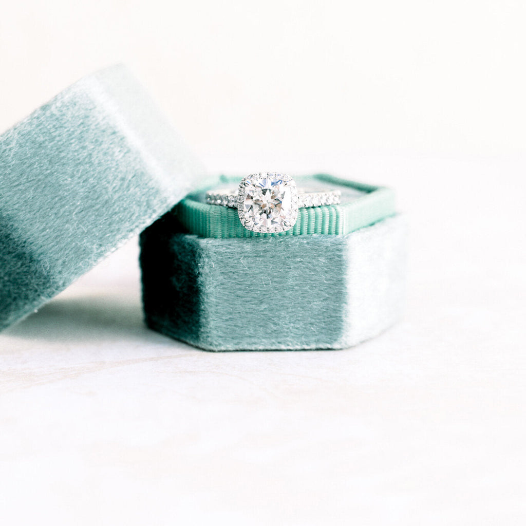 2.0 CT Cushion Cut Moissanite Halo Setting Engagement Ring