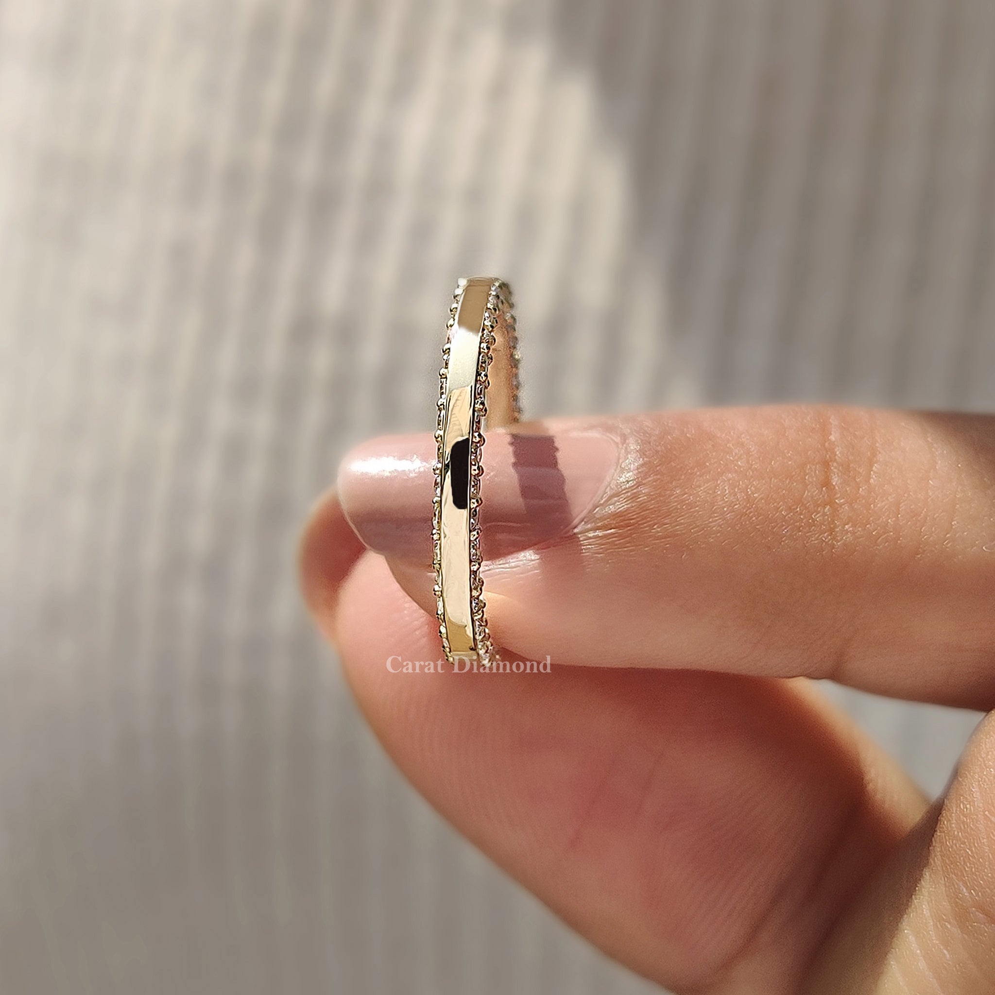 Round Cut Diamond Eternity Band