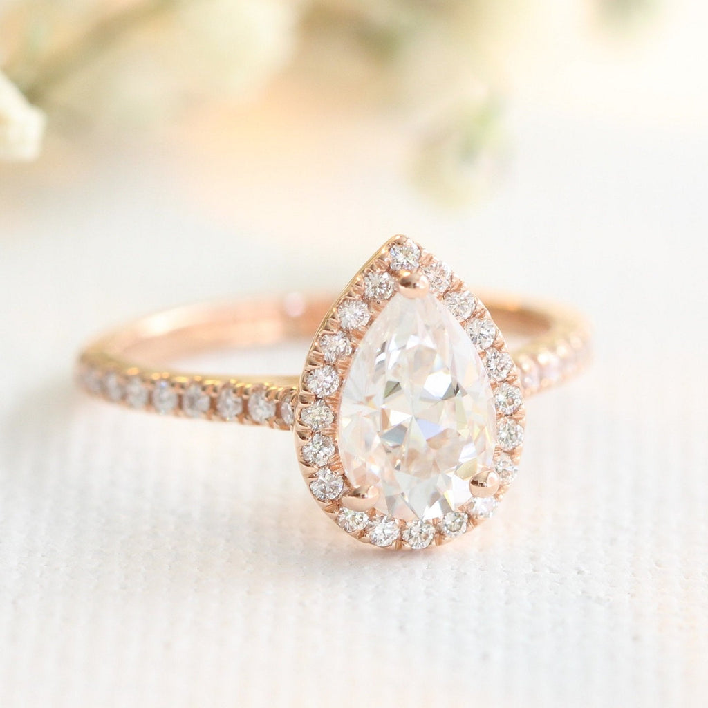 1.50CT Pear Cut Moissanite Halo Bridal Ring Set