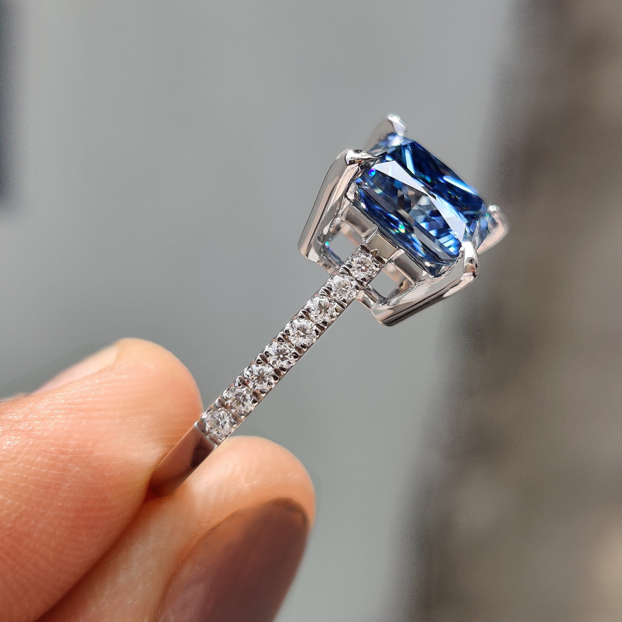 Royal Dark Blue Princess Cut Engagement Ring