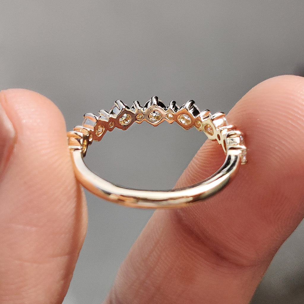 Simple Gold Wedding Band With Round Cut Moissanite