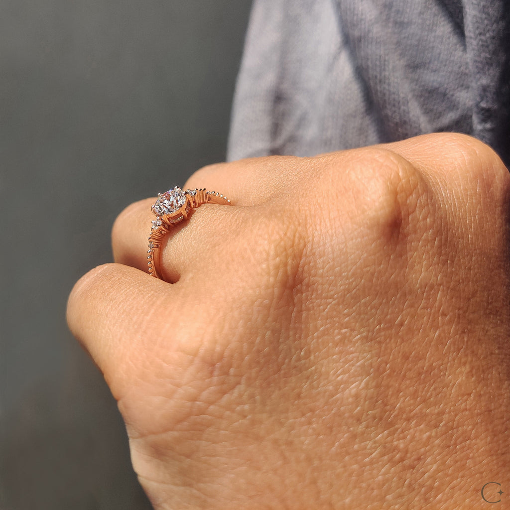 3 Stone Diamond Ring With Round Cut Stones