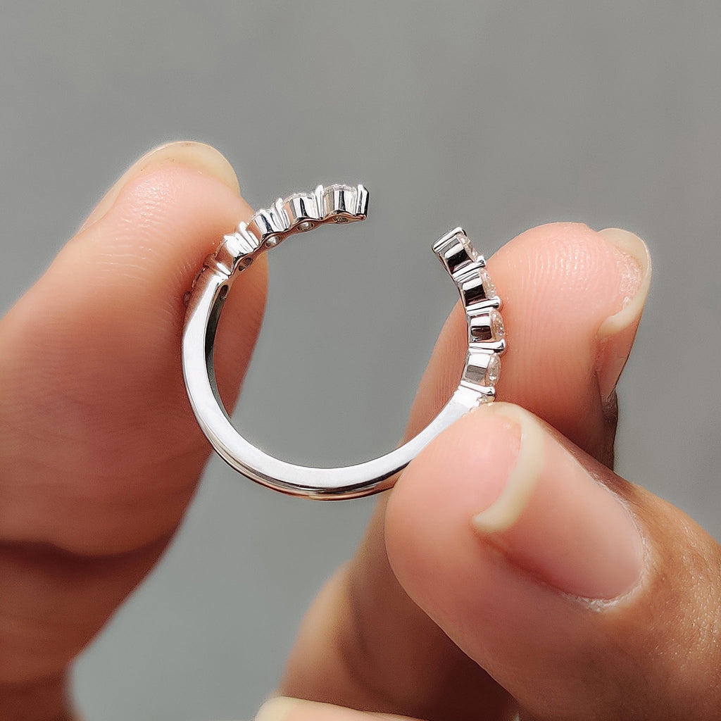 Round Cut Shared Prong Wedding Band