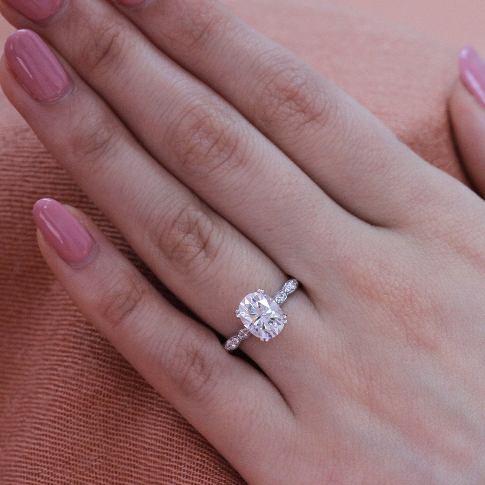 2.0 CT Oval Cut Moissanite Vintage Style Engagement Ring