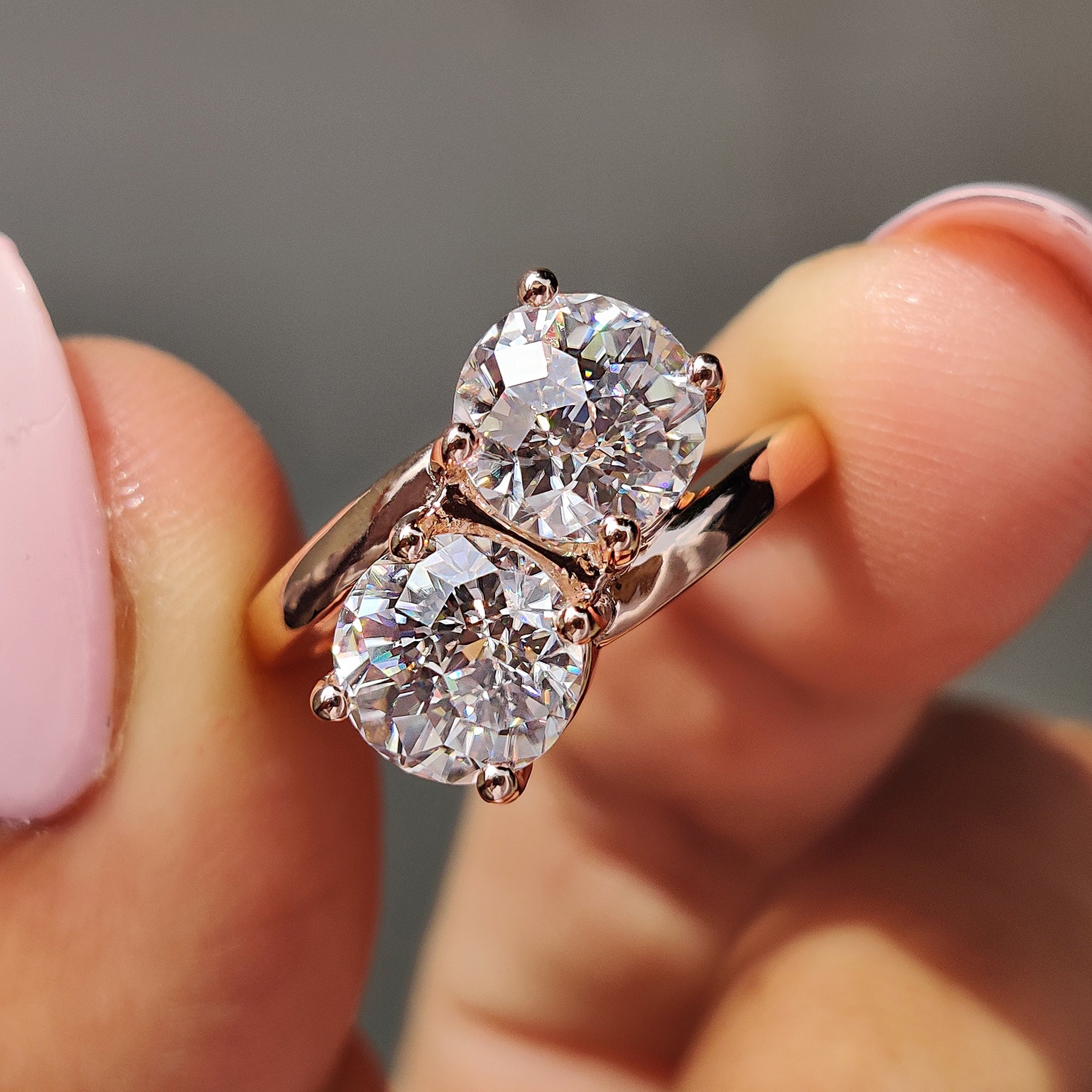 Toi Et Moi Ring with Jubilee Cut Two Stone Style Hauptbild