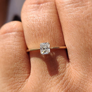1 Carat Solitaire Diamond Ring - Cathedral Setting