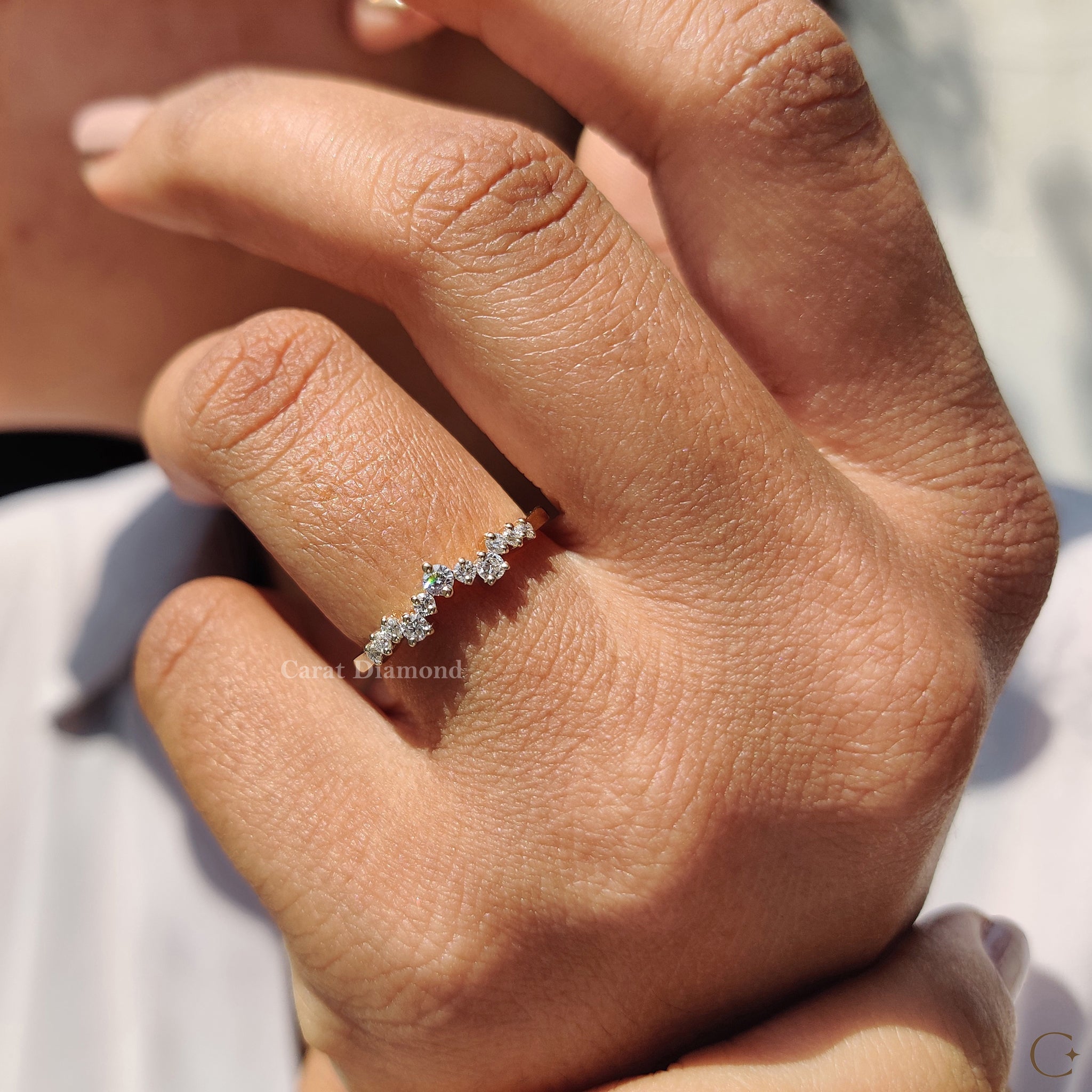 Round Cut Curvy Style Yellow Gold Wedding Band