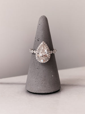 2.0 CT Pear Cut Moissanite Halo Engagement Ring