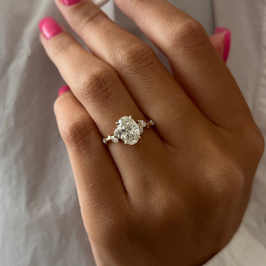 1.50 CT Oval Cut Moissanite Dainty Style Engagement Ring + 0.53 ct oval - E VVS2