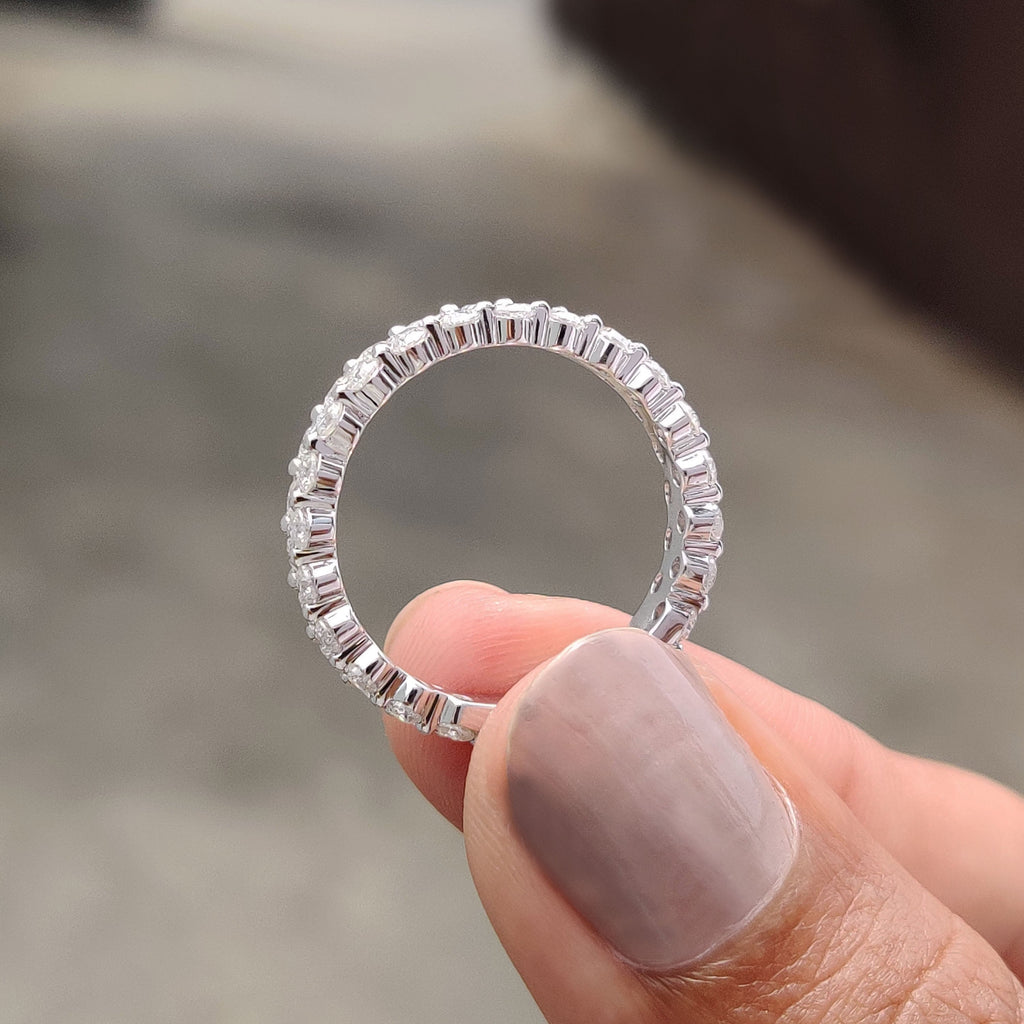 Round Diamond Wedding Band – Double Row Pave