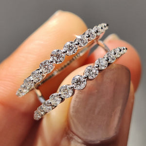 Round Shaped Moissanite Band With Enhancer Style