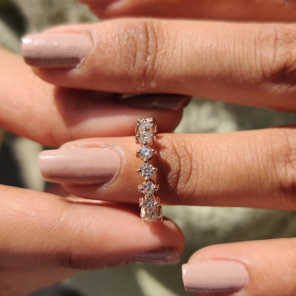 Round Diamond Band - White Gold