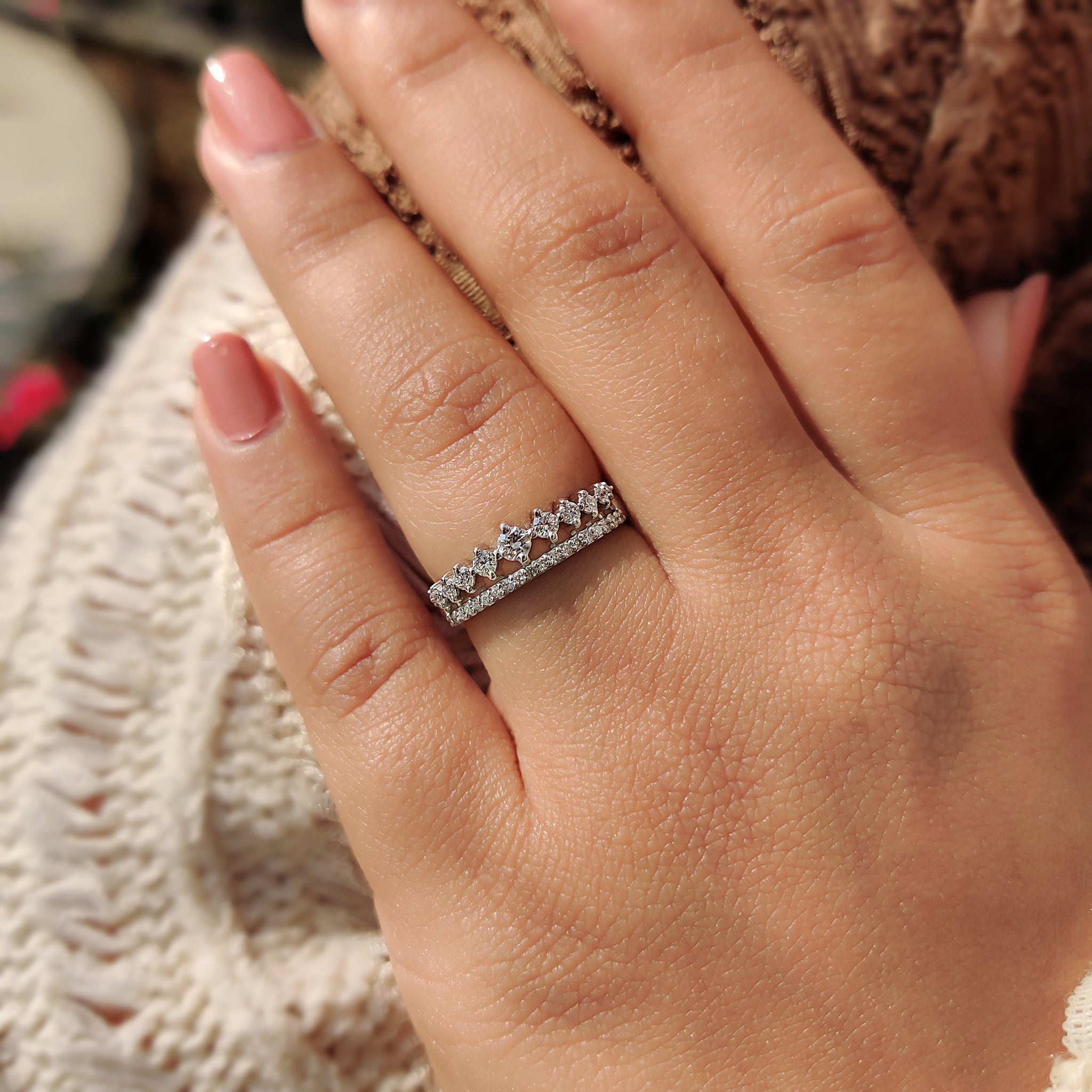Round Cut Double Row Wedding Band