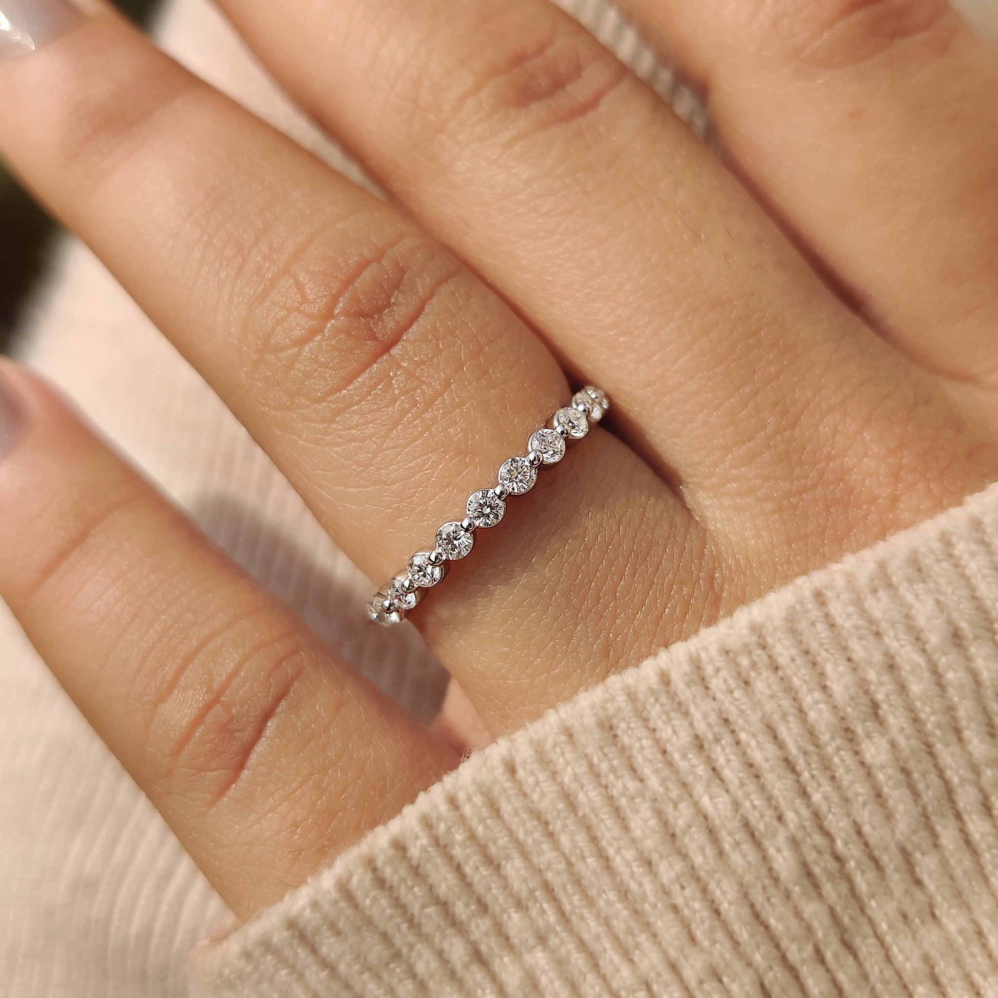 Gold Eternity Band - Round Diamond