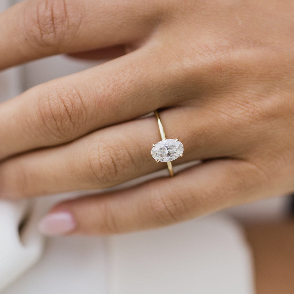 1.85 CT Oval Cut Moissanite Solitaire Engagement Ring