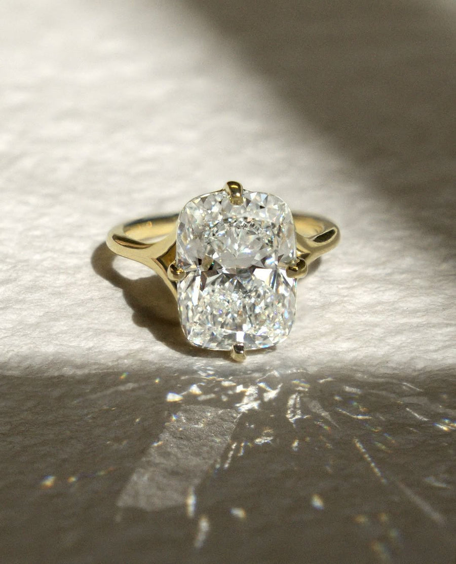 4.0 -6.0 CT Elongated Cushion Cut Lab Grown Diamond Split Shank Engagement Ring + 0.99 ct cushion - F VS2