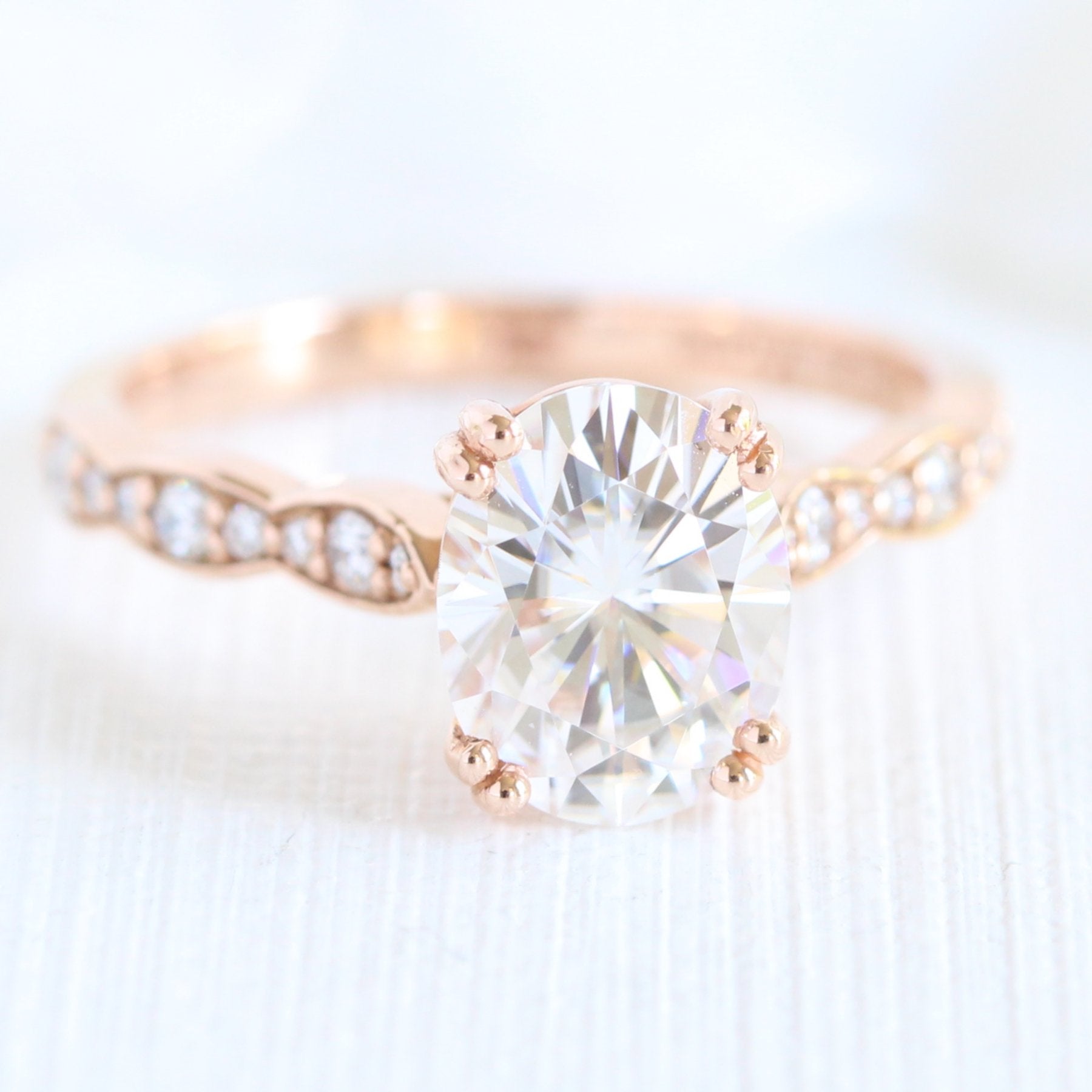 2.0 CT Oval Cut Moissanite Vintage Style Engagement Ring
