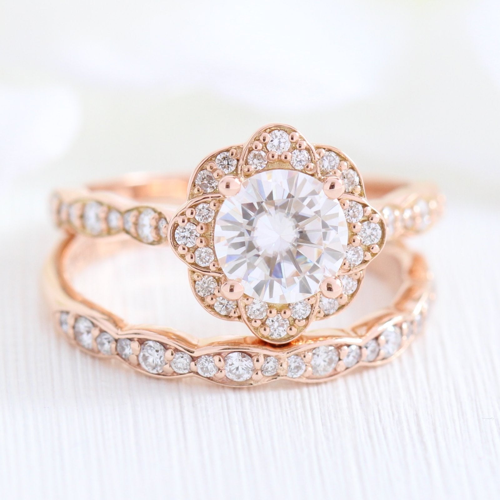 1.0CT Round Cut Moissanite Vintage Halo Bridal Ring Set