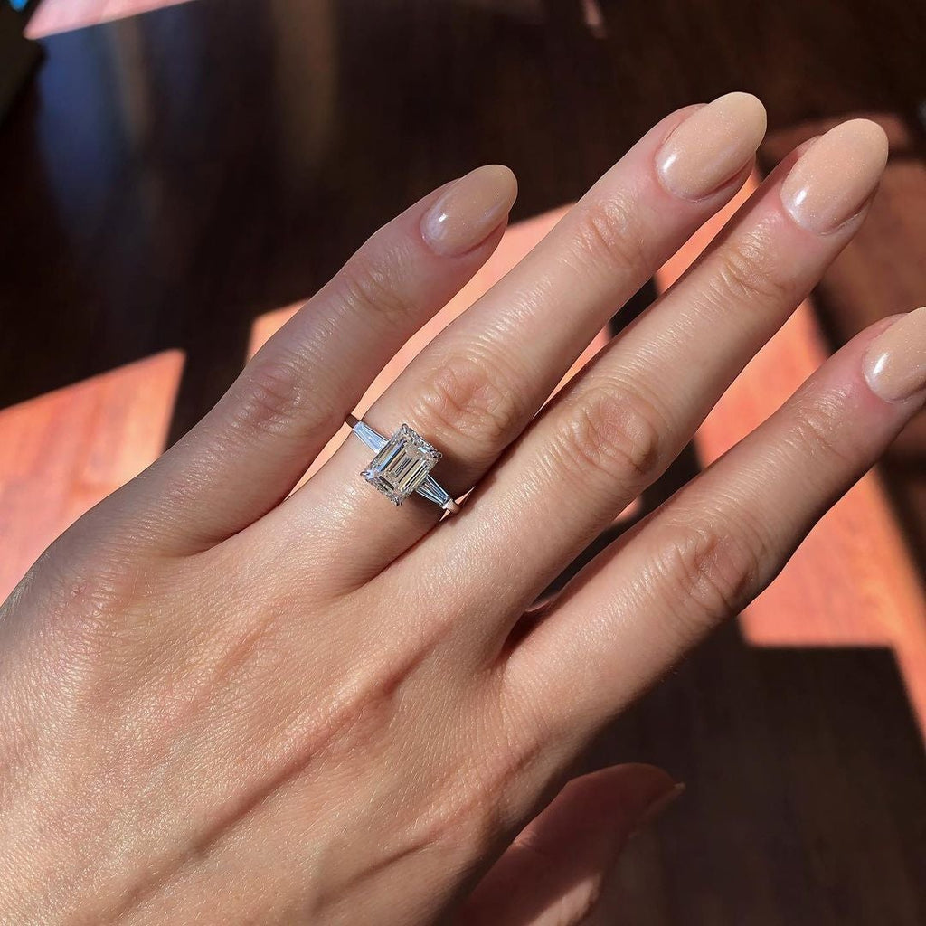 2.30 CT Emerald Moissanite Three Stones Engagement Ring