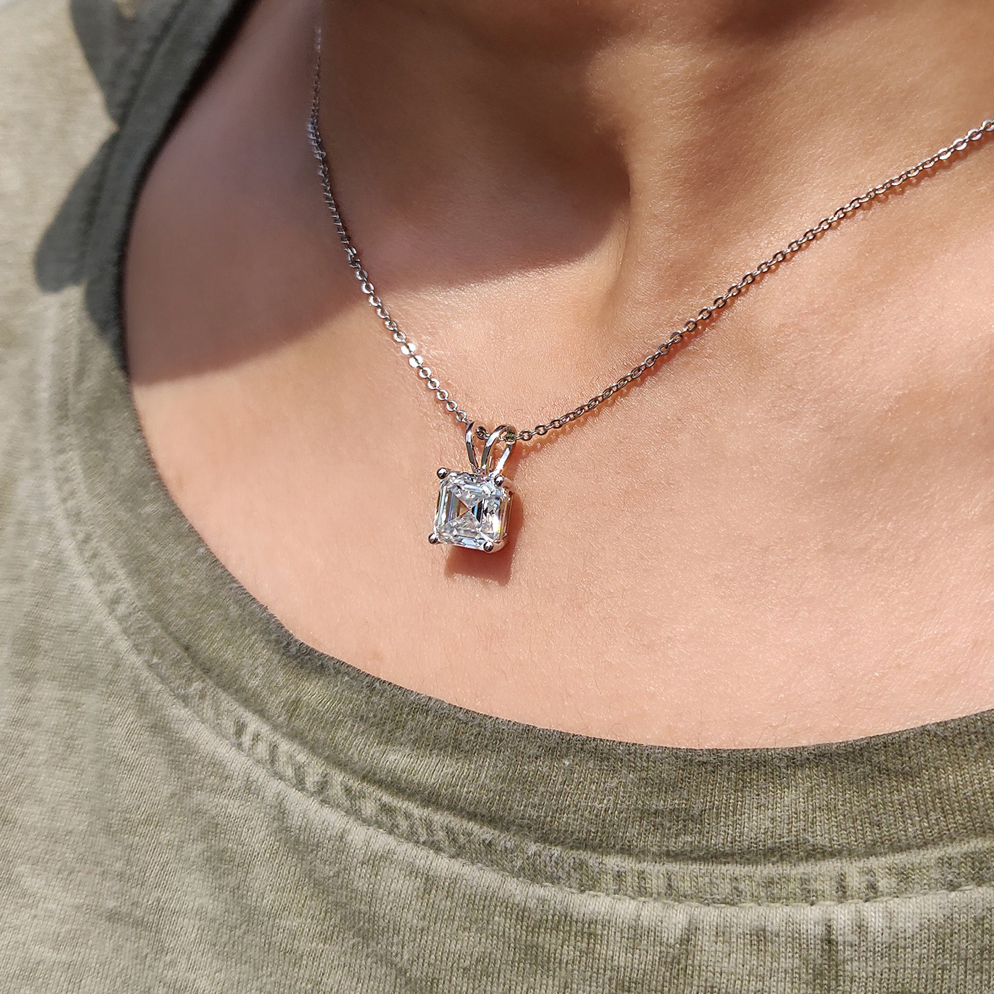 Asscher Cut Solitaire Diamond Pendant