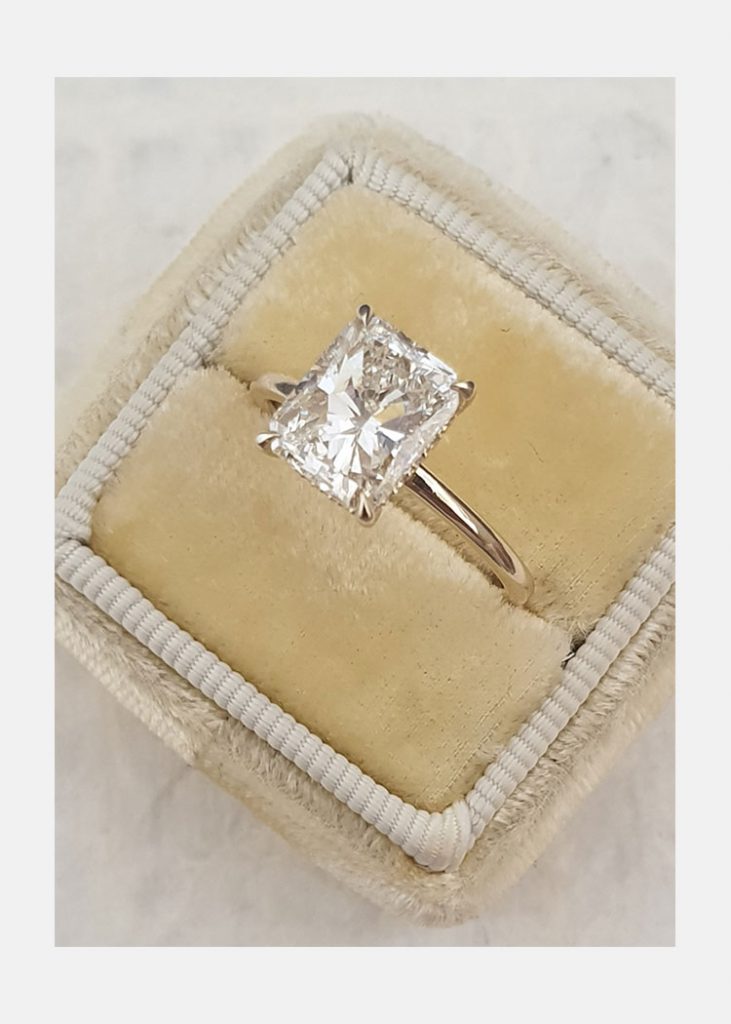 2.0 CT Radiant Cut Moissanite Solitaire Engagement Ring