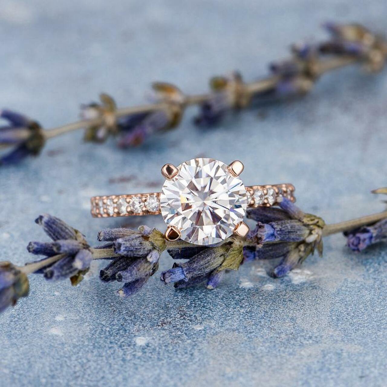 2.0 CT Round Moissanite Pave Setting Engagement Ring