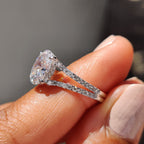 Oval Ring with Split Shank Pave