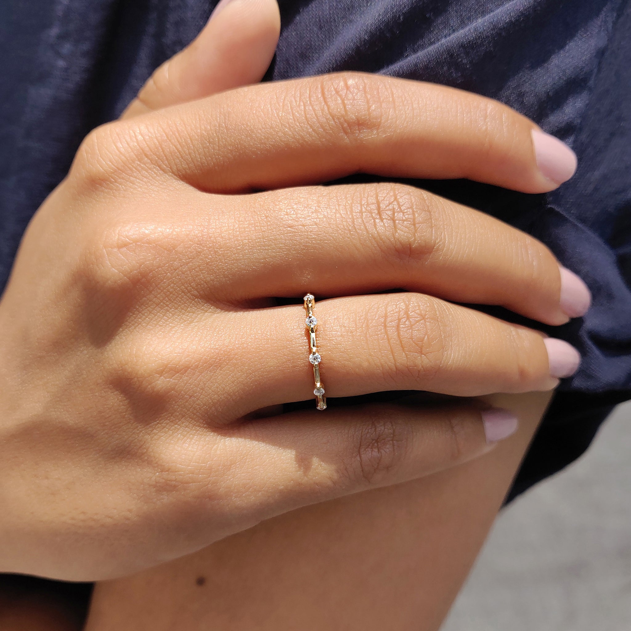 Round Cut Yellow Gold Wedding Band