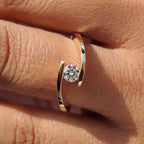Bypass Ring With Solitaire Style