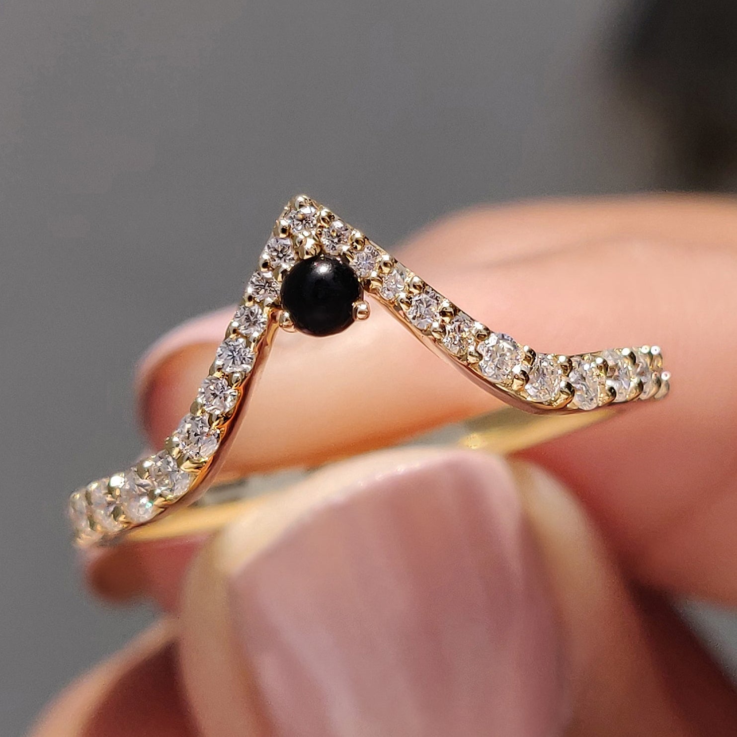 V Shaped Wedding Band With Black Stone Main image