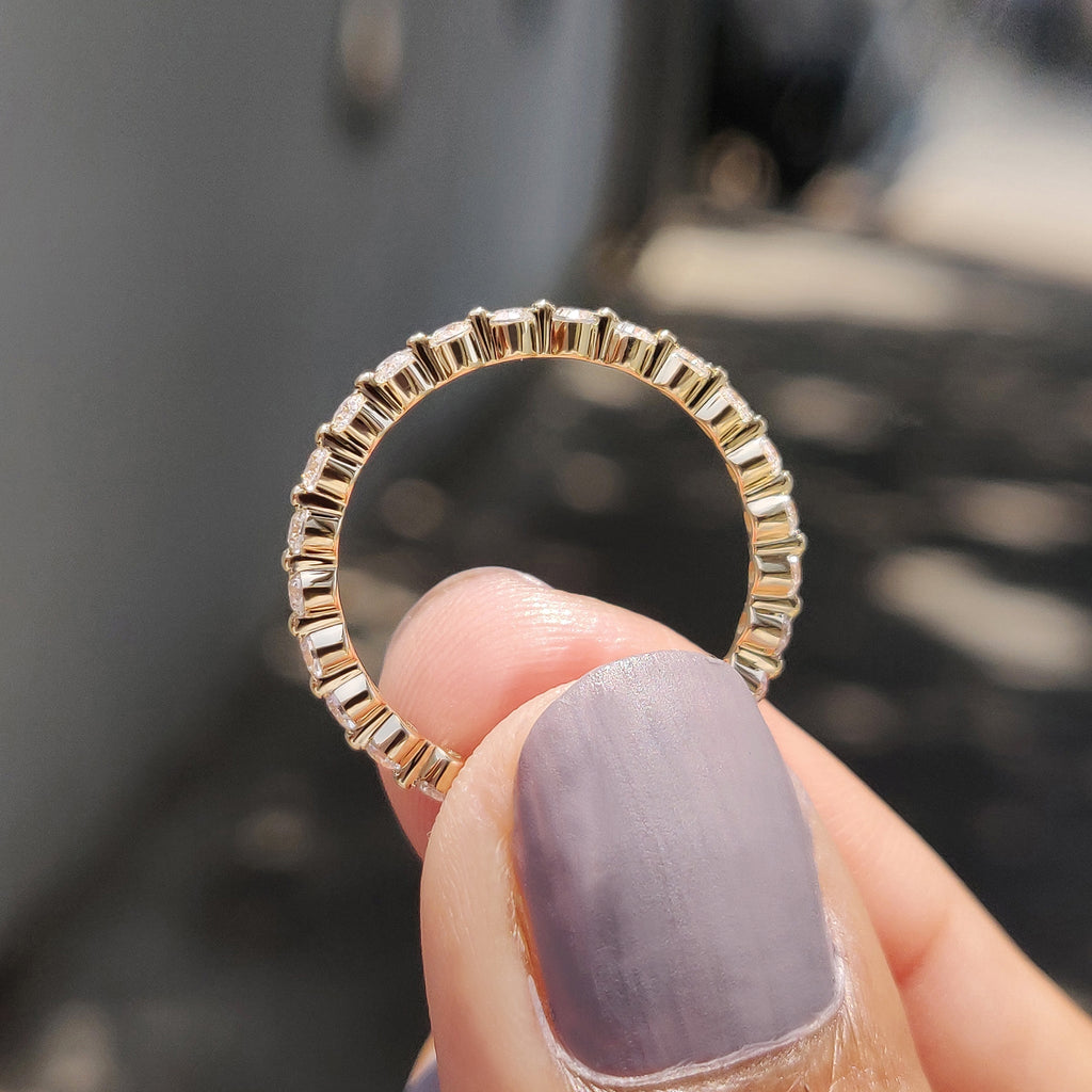 Full Eternity Band With Shared Prong