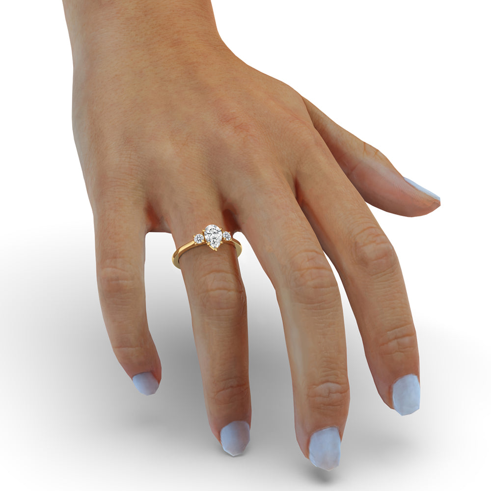 Teardrop Engagement Ring Zweitbild