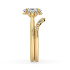 Oval Diamond Engagement Ring In Yellow Gold