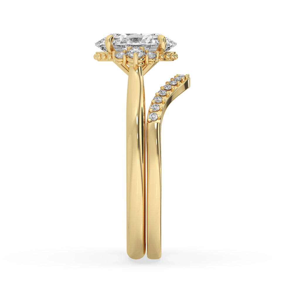 Oval Diamond Engagement Ring In Yellow Gold