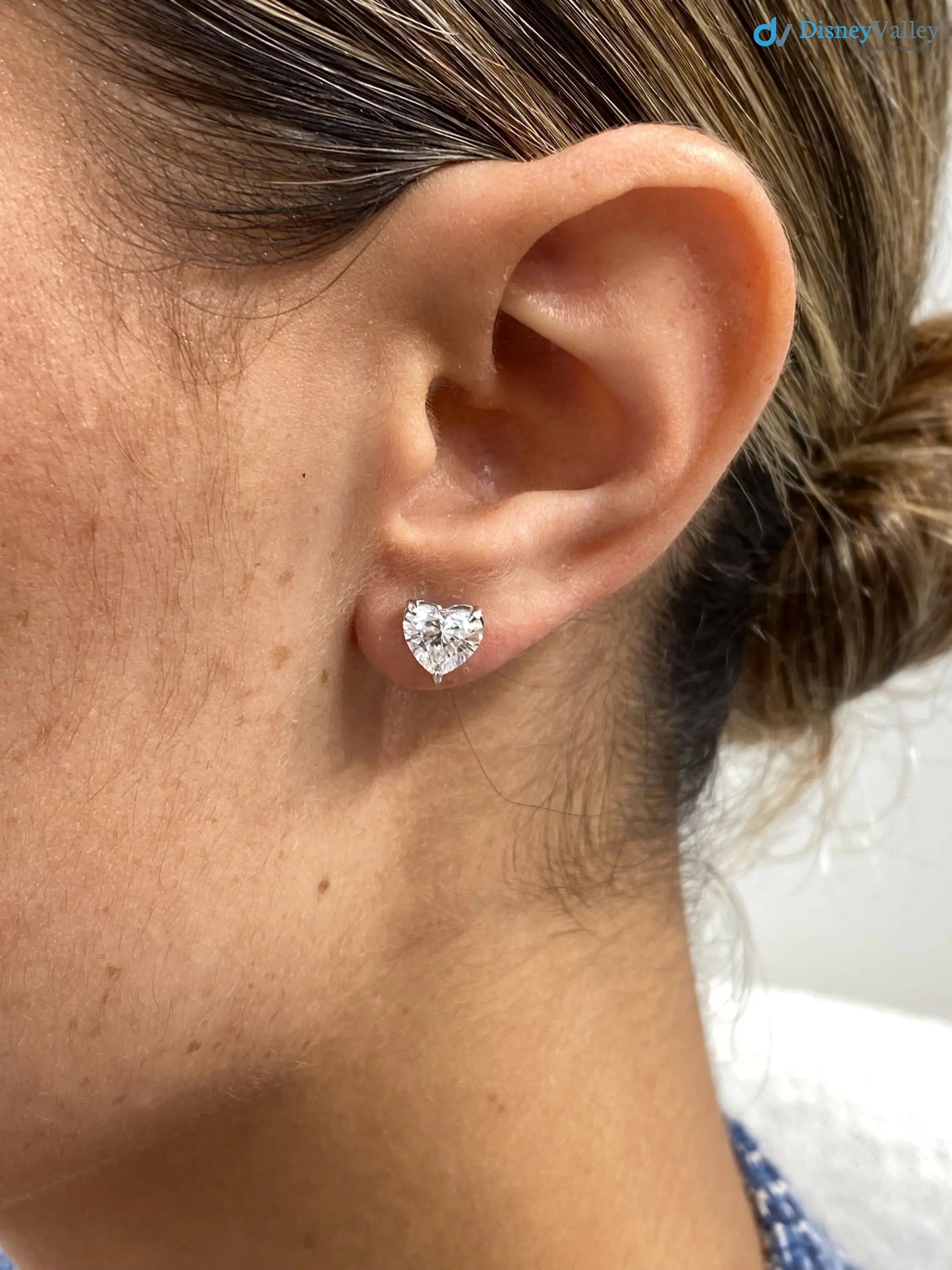2 Carat E/VS1 Heart Shape Lab Grown Diamond Stud Earrings Secondary image