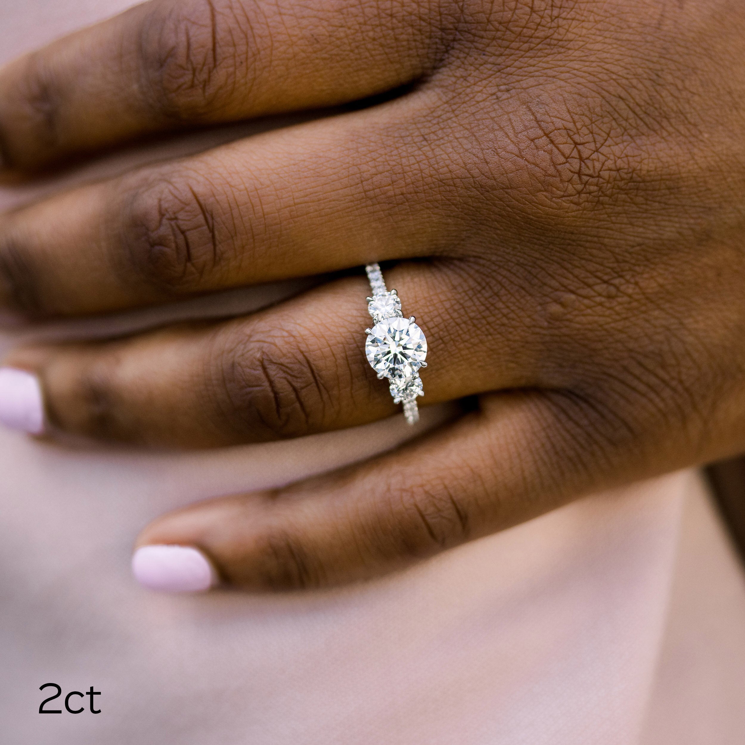 2.0 CT Round Moissanite Three Stone Setting Engagement Ring