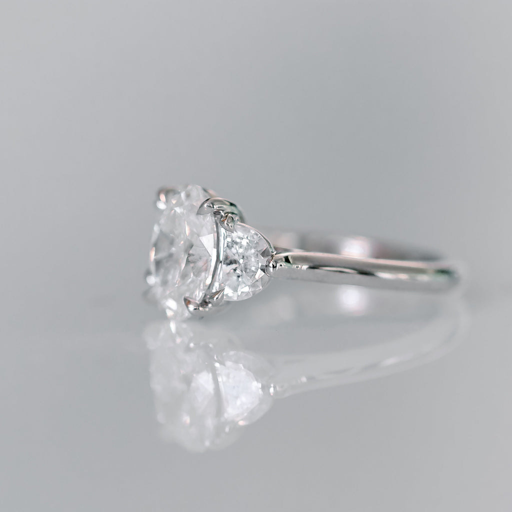 2.25 CT Oval Cut Moissanite Three Stones Engagement Ring