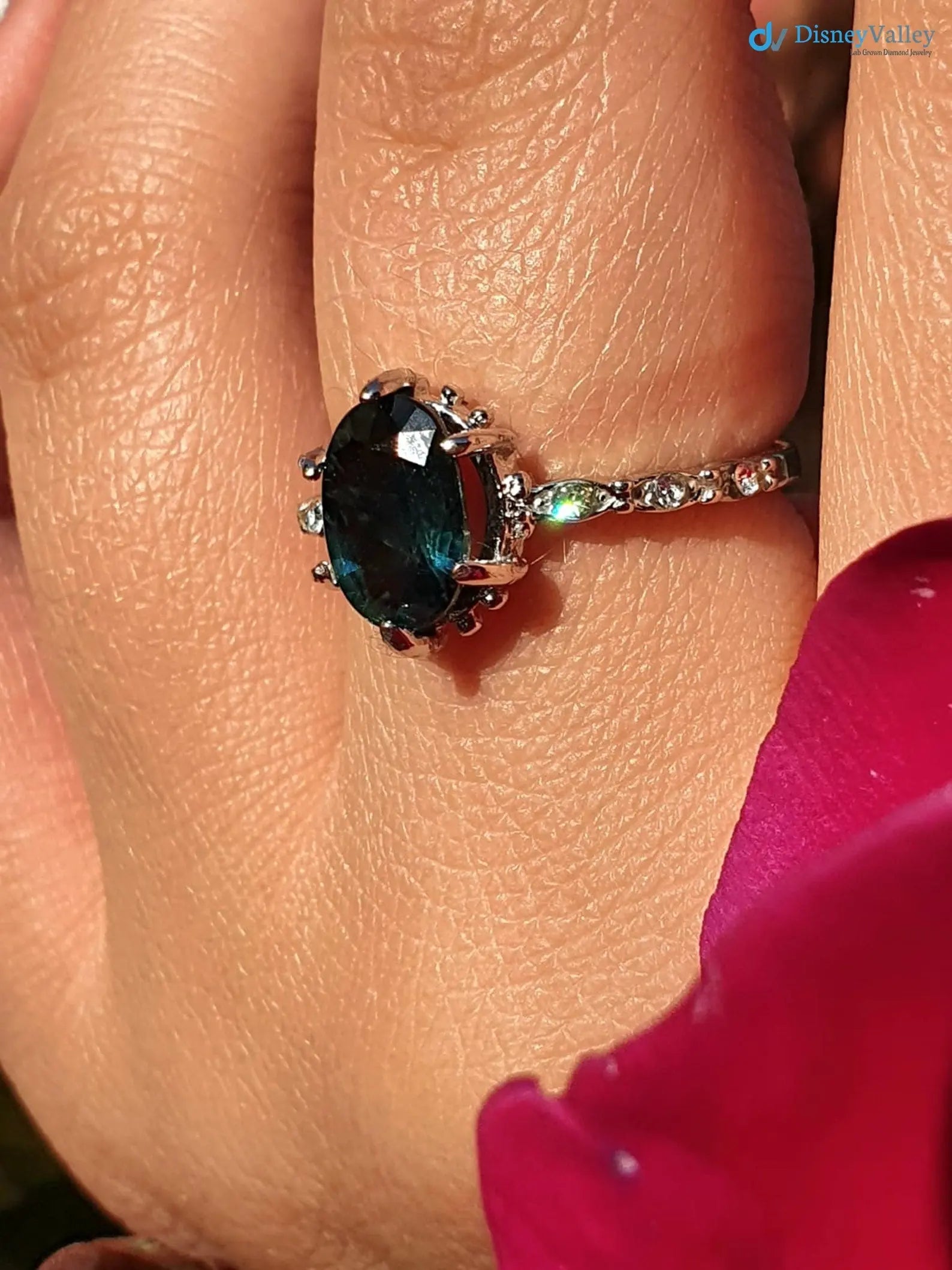2.5 carat Peacock blue Sapphire oval cut lab grown Engagement Ring - DisneyValley