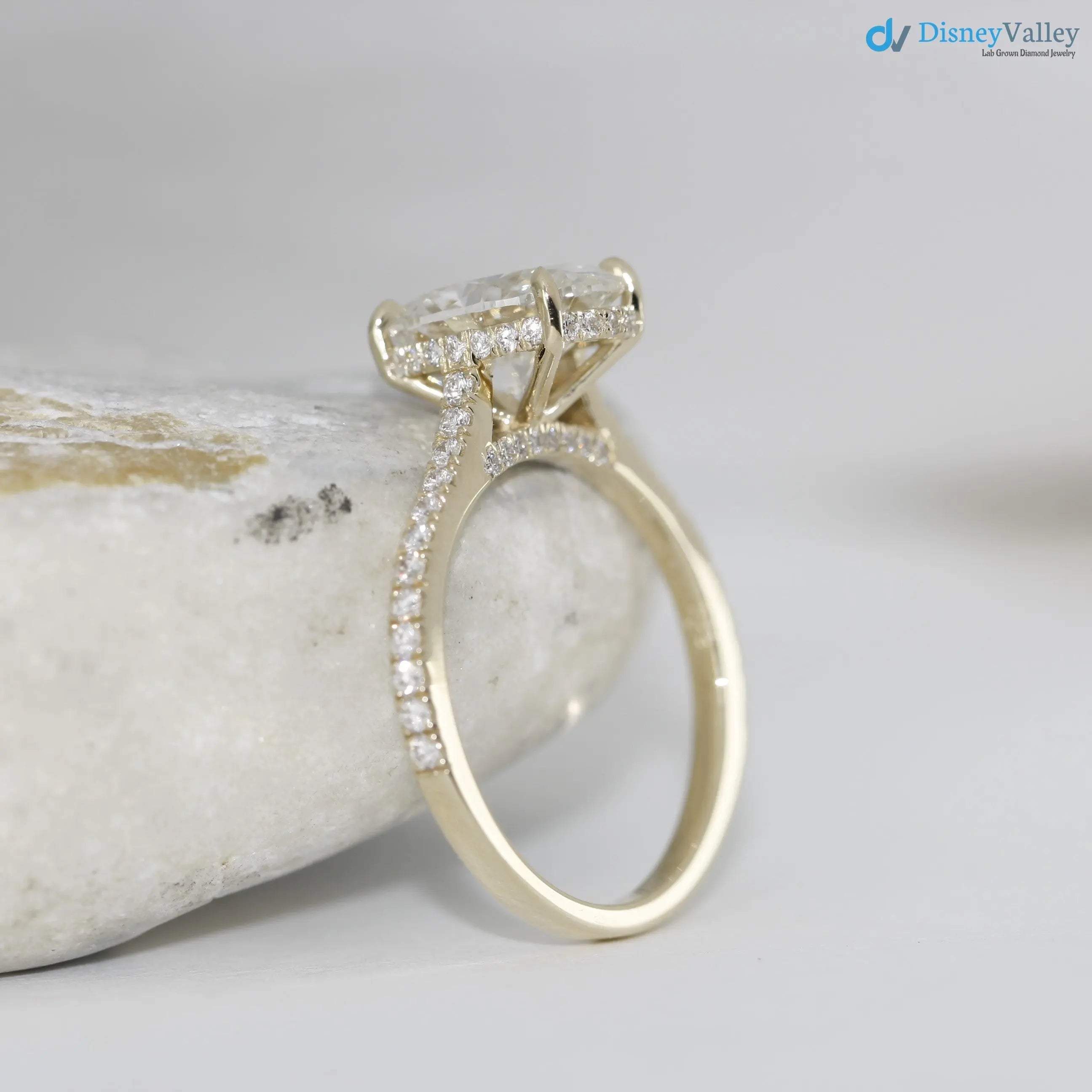 2.5 caret Oval Cut Lab Grown Diamond halo Engagement Ring - DisneyValley