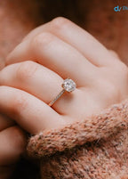 2.5 caret excelent round cut lab grown side stone engagement ring - DisneyValley