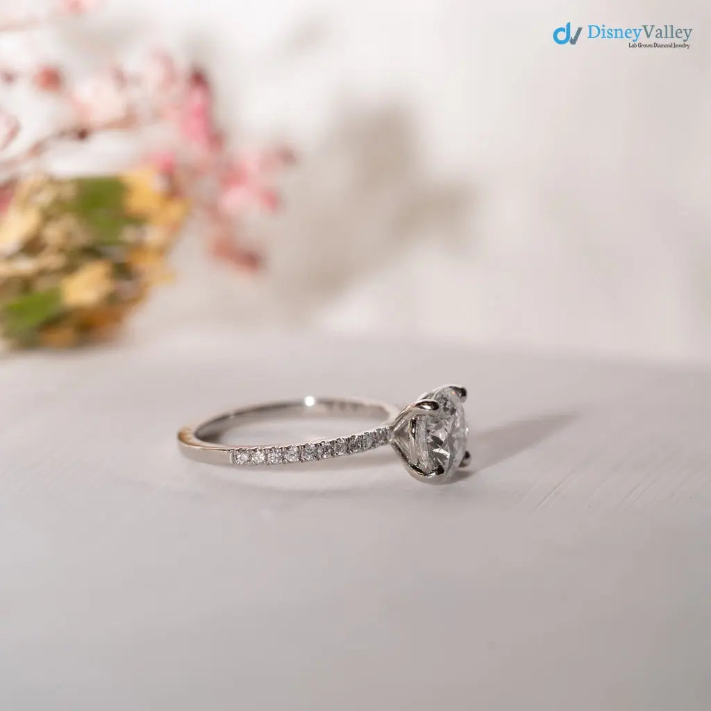 2.5 caret excelent round cut lab grown side stone engagement ring - DisneyValley