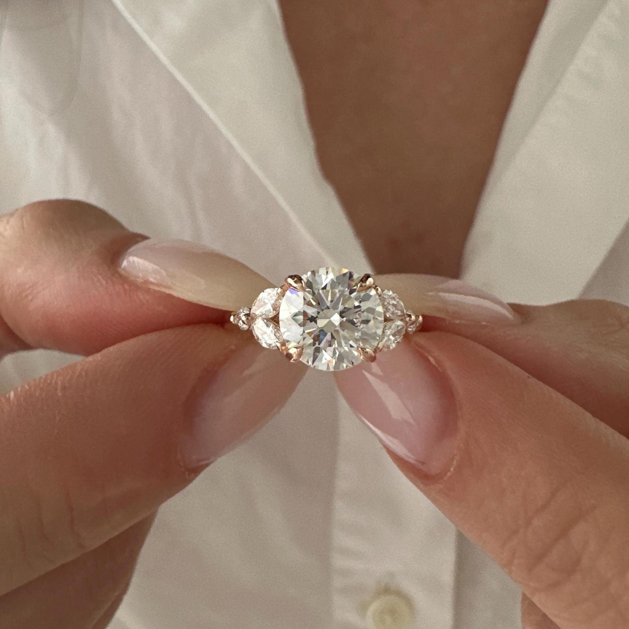 2.0 CT Round Brilliant Cut Moissanite Cluster Style Engagement Ring