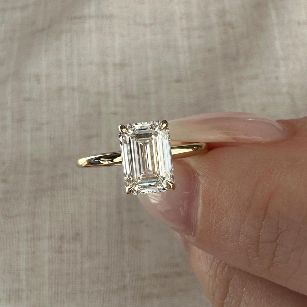 2.0 CT Emerald Cut Moissanite Solitaire Style Engagement Ring