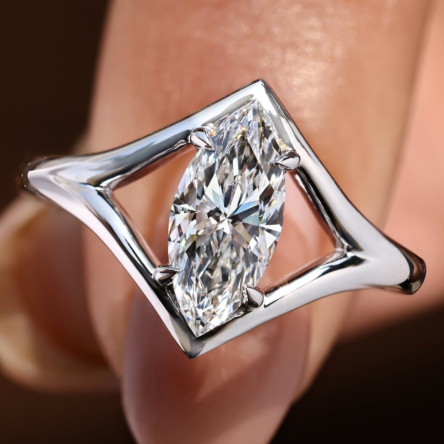 Marquise Diamond Ring in Solitaire Style Main image