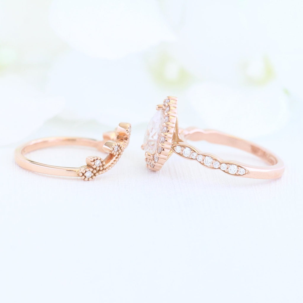 1.50CT Pear Cut Moissanite Halo Bridal Ring Set