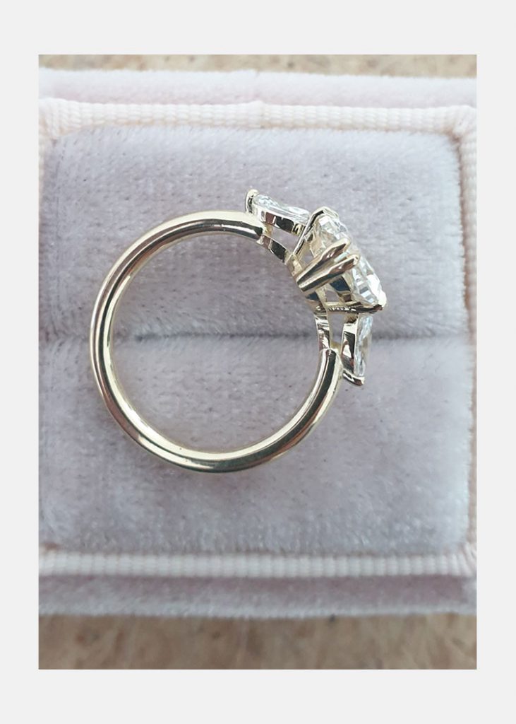 1.50 CT Oval Cut Moissanite Three Stones Engagement Ring