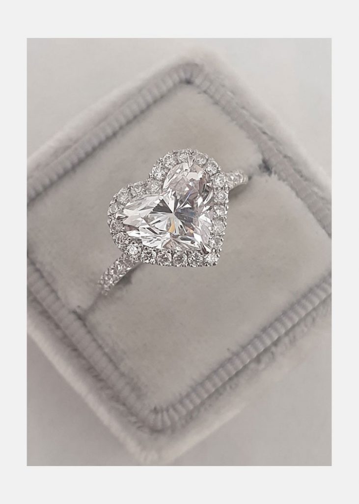 2.0 CT Heart Shape Moissanite Halo Engagement Ring