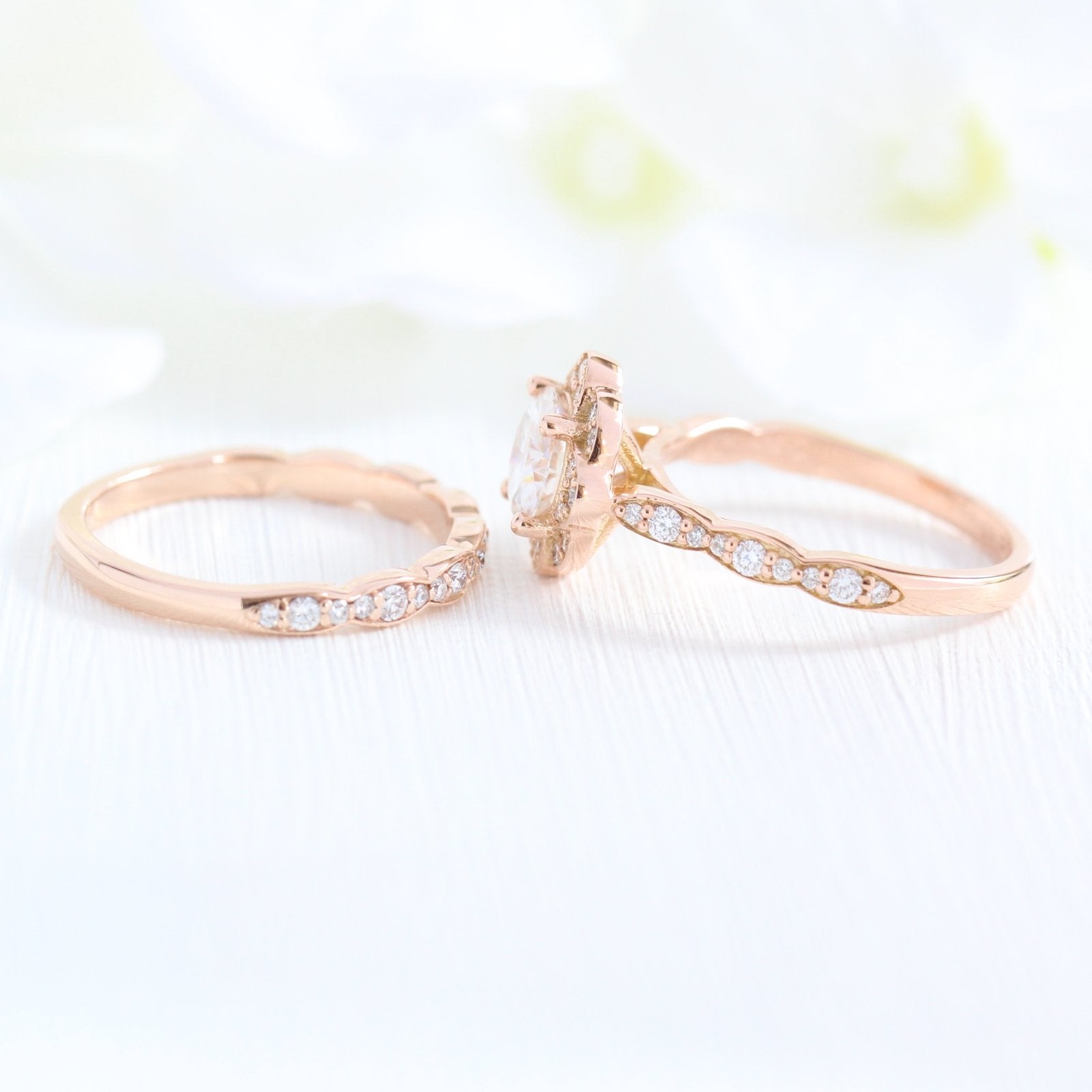 1.0CT Round Cut Moissanite Vintage Halo Bridal Ring Set