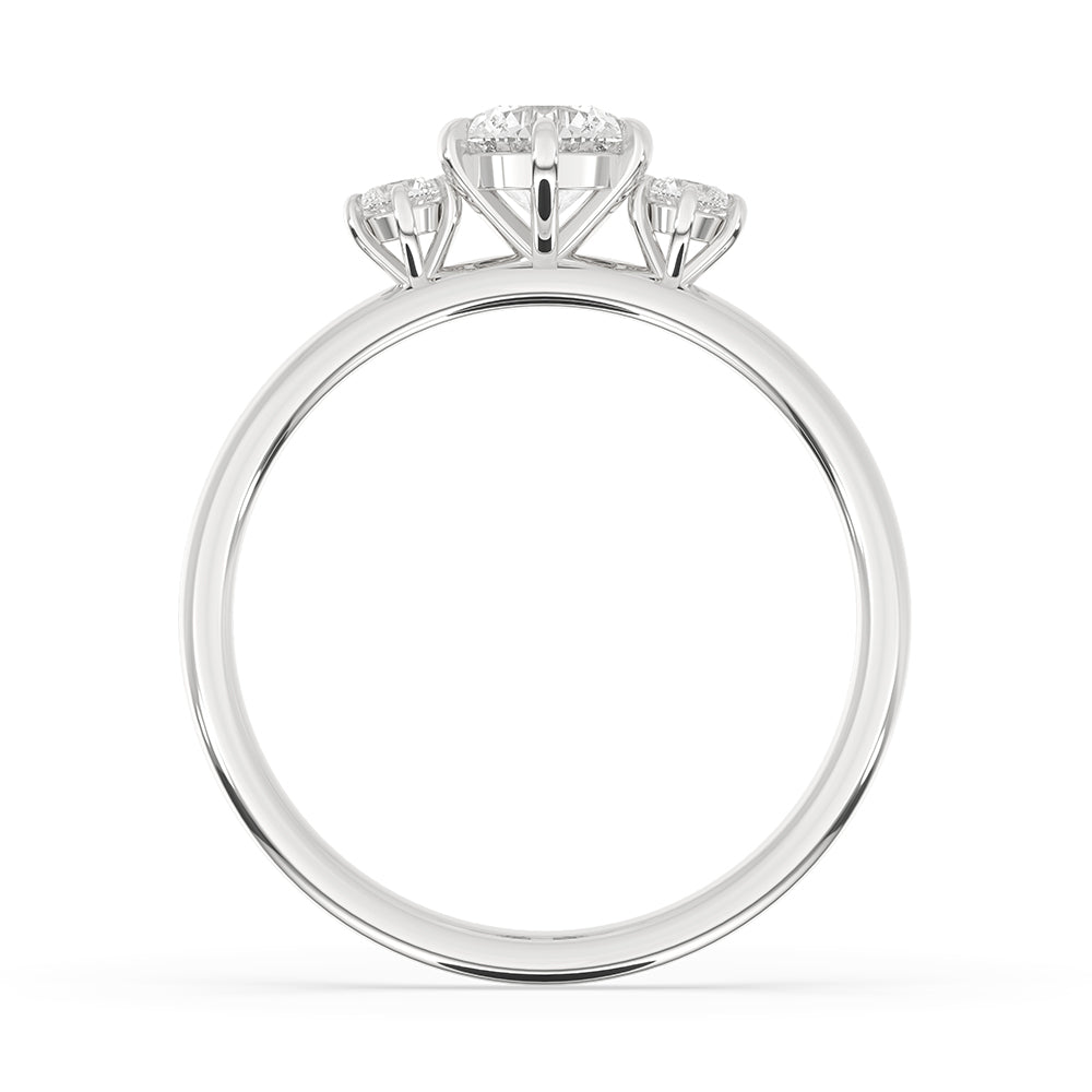 Round Cut 3 Stone Diamond Engagement Ring
